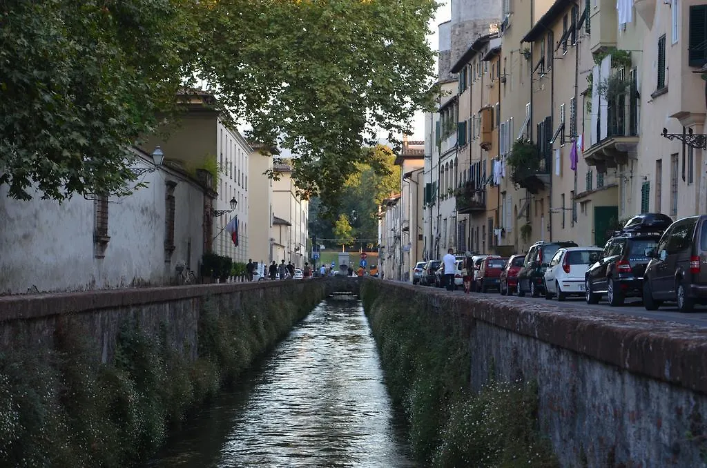 Appartamento Domus Lucca 0*,  Italia